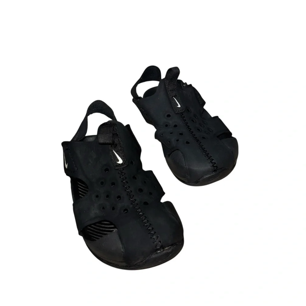 Nike Toddler Size 7C Sunray Protect 2 Sandals Quick Dry Breathable Hook and Loop